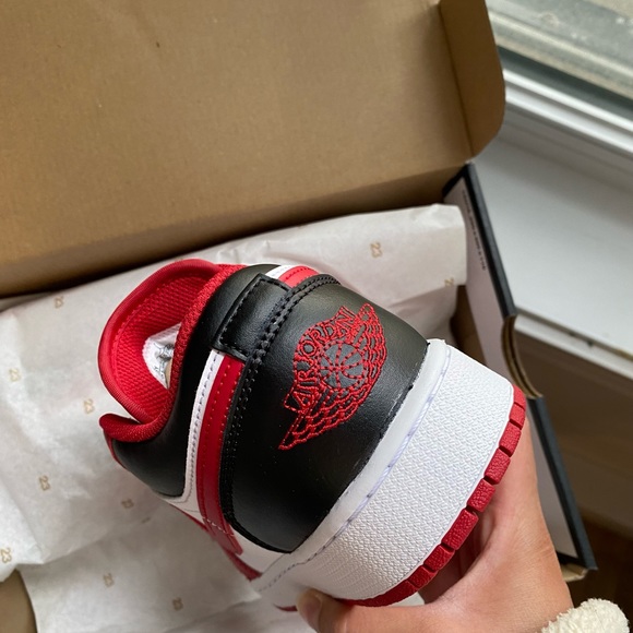 Jordan 1 Low - Bulls / 7 Women - Picture 5 of 5